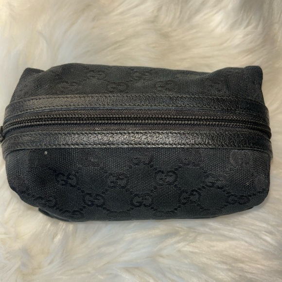 AUTHENTIC GUCCI BLACK MONOGRAM POUCH - Picture 4 of 11